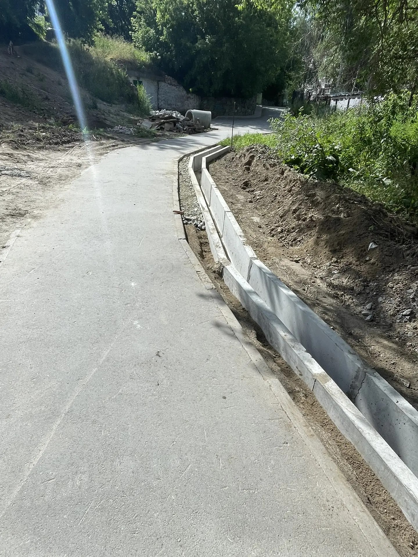 Водоотвод для тропинки